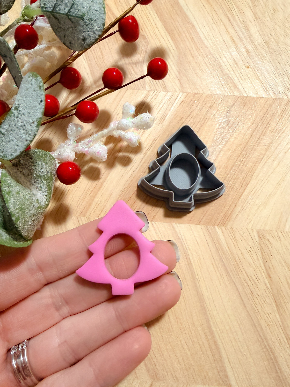CHRISTMAS TREE DONUT CLAY CUTTER | CHRISTMAS | POLYMER CLAY CUTTER